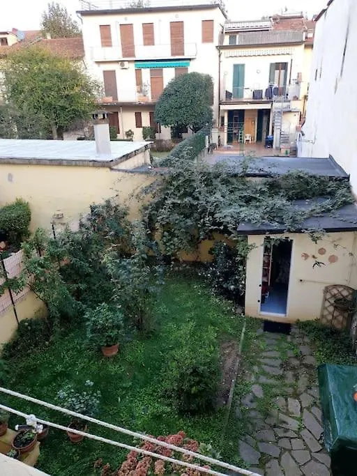 Celeste Apartment-San Frediano Florence Apartment