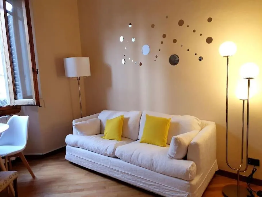 Celeste Apartment-San Frediano Florence