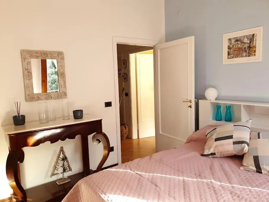 Celeste Apartment-San Frediano Florence Italy