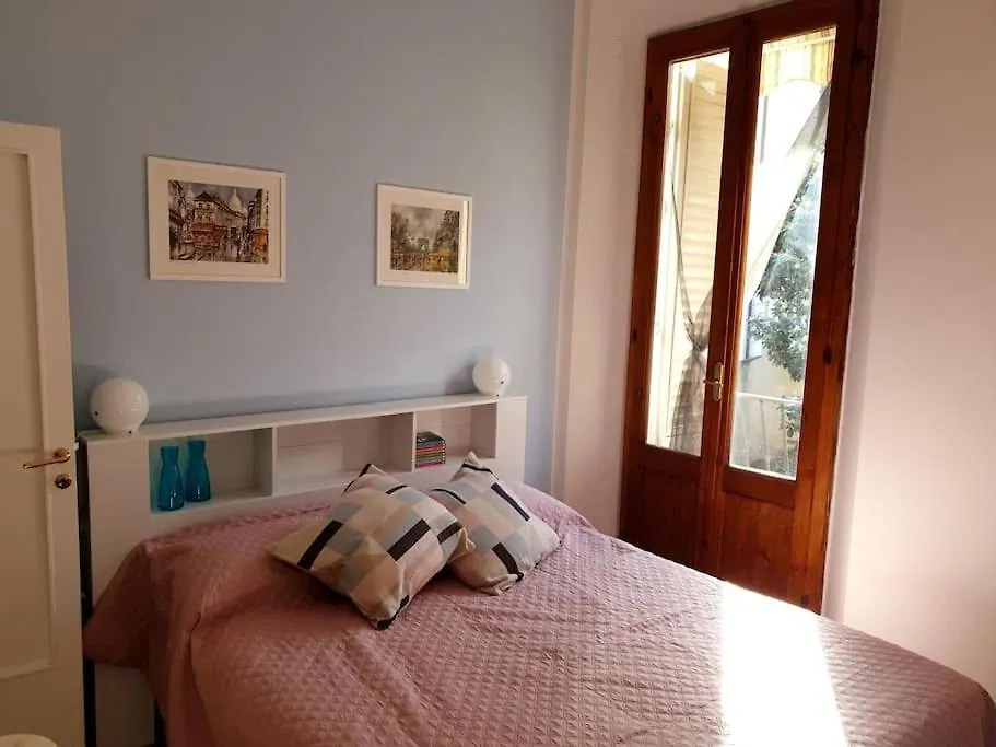 Celeste Apartment-San Frediano Florence Apartment